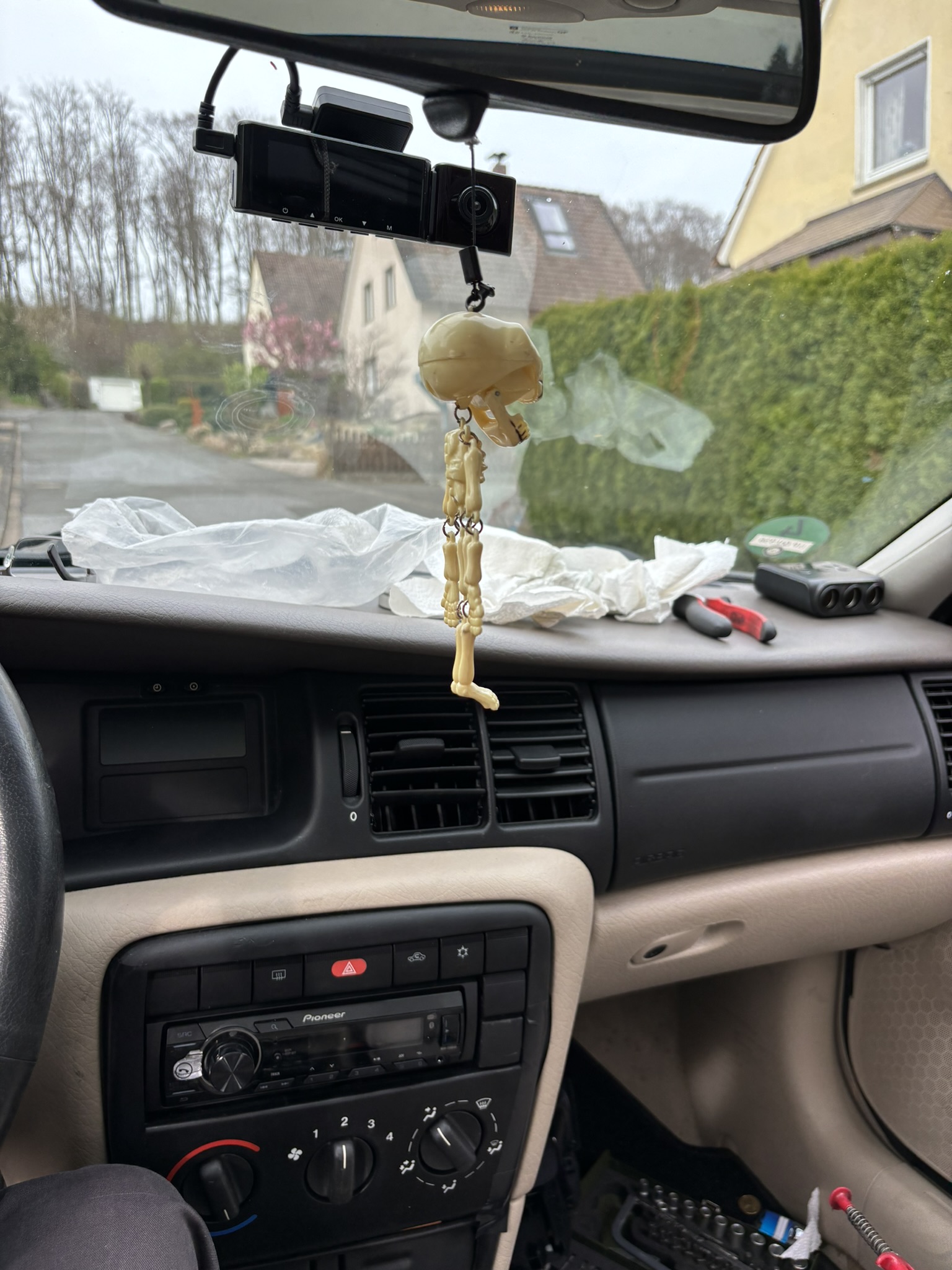 Aschenbecher DIN1 Fach